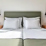 Da Fábrica Hotel 4*