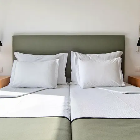 Da Fábrica Hotel 4*